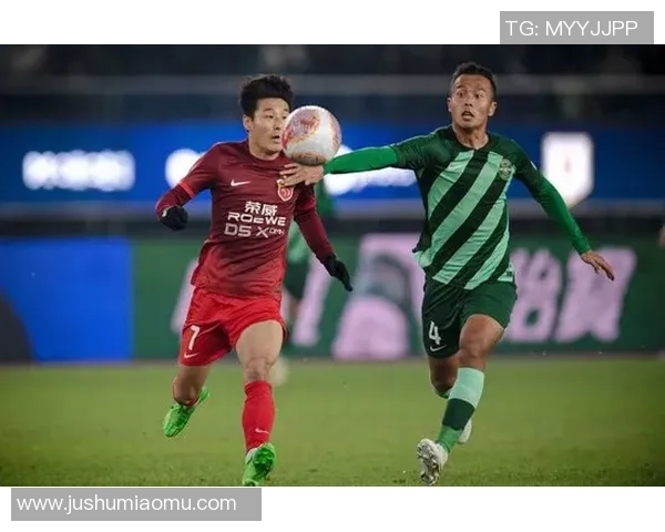 杭州足球队与上海足球队赛后复盘个人能力对比分析 杭州足球队与上海足球队赛后复盘个人能力对比分析