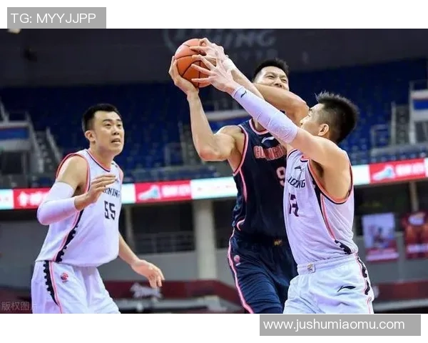 重庆篮球队与南京篮球队实力对比赛后分析与复盘探讨 重庆篮球队与南京篮球队实力对比赛后分析与复盘探讨