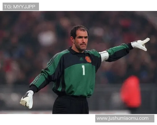 比萨足球明星的传奇故事与成就揭秘 比萨足球明星的传奇故事与成就揭秘